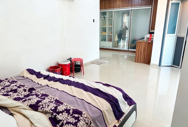 3-storey Terraced House for Sale in Taman Kelana Idaman (Ara Damansara) - Victor Liew - Bedroom - PropertyGuru.com.my