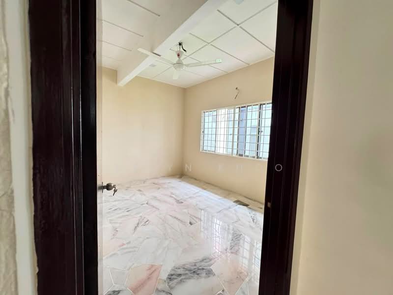 Rumah Banglo untuk Disewa di Taman Sri Hijau (Rawang) - Evelyn Khoo - Room - PropertyGuru.com.my