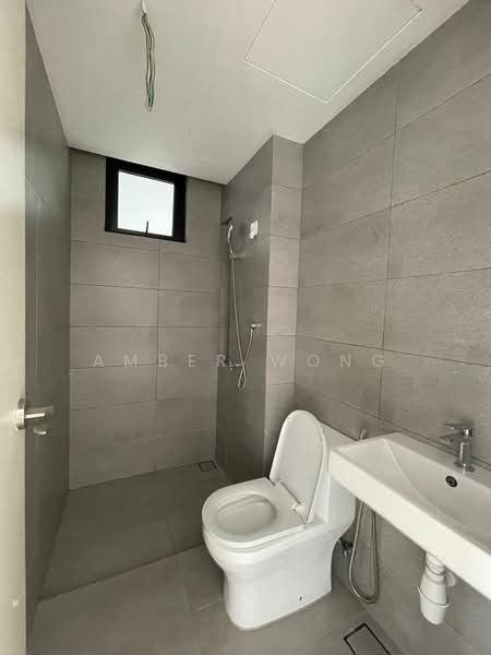 Servis Apartment untuk Dijual di Vivo Executive Apartment - Amber Wong - Bathroom - PropertyGuru.com.my