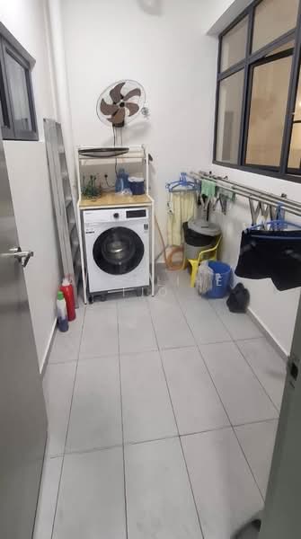 Service Residence for Sale at Sinaran @ Utropolis - Angeline Tio - Interior - PropertyGuru.com.my