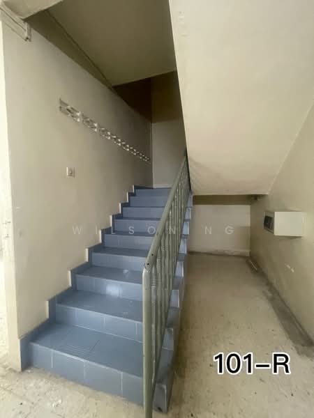 2-storey Terraced House for Sale in Klang (Selangor) - Wilson Ng - Corridor - PropertyGuru.com.my