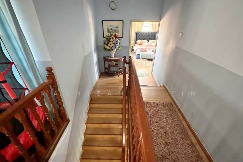 Rumah Banglo untuk Dijual di Taman Setia (Gombak) - Masnizah Arifin - Corridor - PropertyGuru.com.my