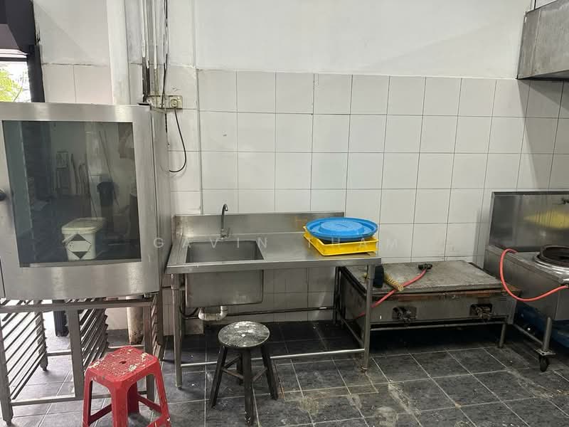 Shop / Office for Rent in Taman Indrahana (Taman Desa) - Gavin Tham - Kitchen - PropertyGuru.com.my