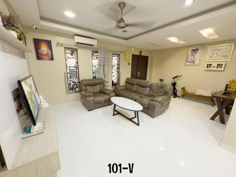 Terraced House for Sale in Bandar Botanic (Klang) - Wilson Ng - Living Room - PropertyGuru.com.my