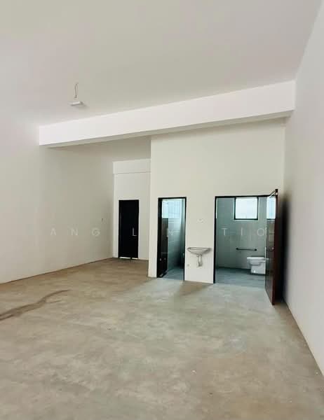 Shop / Office for Rent in Machang Bubok (Bukit Mertajam) - Angeline Tio - Interior - PropertyGuru.com.my