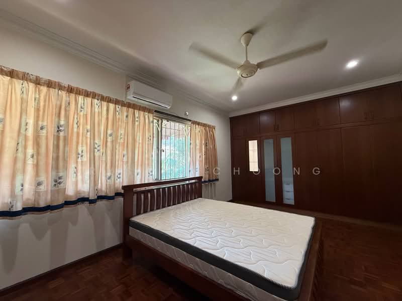 Rumah Teres 2 Tingkat untuk Dijual di Minden Heights (Gelugor) - Crystal Choong - Bedroom - PropertyGuru.com.my