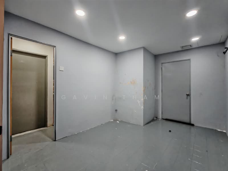 Shop for Rent in Taman Indrahana (Taman Desa) - Gavin Tham - Interior - PropertyGuru.com.my