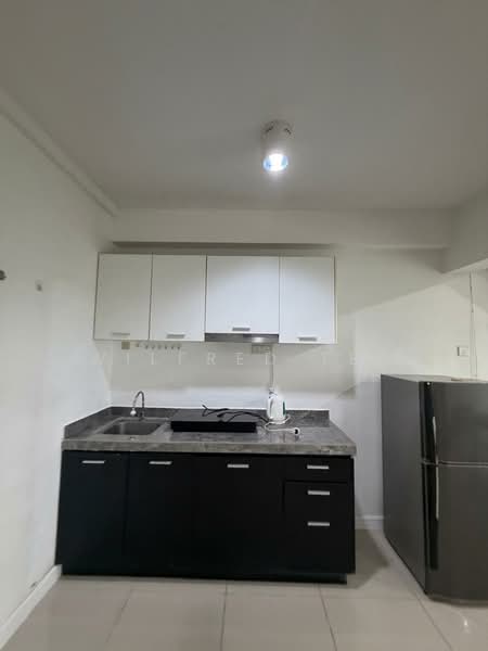 Service Residence for Rent at The Scott Garden SOHO - Wilfred Tee - Kitchen - PropertyGuru.com.my
