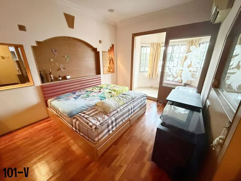 Rumah Teres 2-Tingkat untuk Dijual di Klang (Selangor) - Wilson Ng - Bedroom - PropertyGuru.com.my