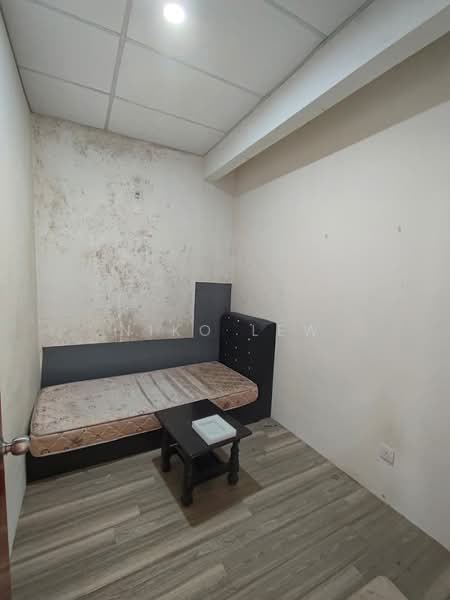 Rumah Teres 1-Tingkat untuk Disewa di Taman Abad (Johor Bahru) - Niko Lew - Bedroom - PropertyGuru.com.my