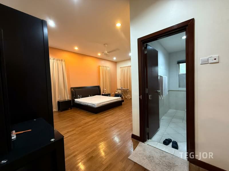 Rumah Berkembar untuk Dijual di Setia Eco Park (Setia Alam) - Jennie Chew - Bedroom - PropertyGuru.com.my