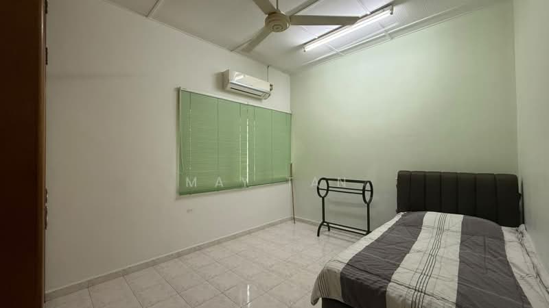 Rumah Teres 1 Tingkat untuk Dijual di Tanjung Tokong (Penang) - May Tan - Bedroom - PropertyGuru.com.my
