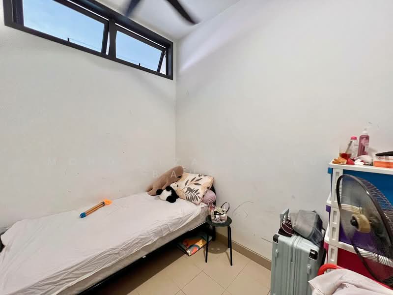 Rumah Teres 3-Tingkat untuk Dijual di Shah Alam (Selangor) - Mohd Aizat Saiful Bahri - Bedroom - PropertyGuru.com.my