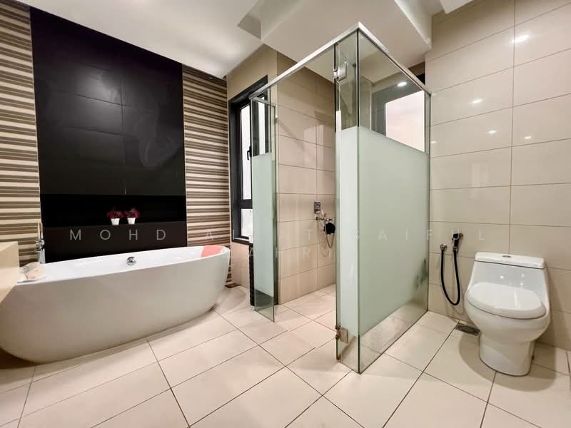 Rumah Teres 3-Tingkat untuk Dijual di Shah Alam (Selangor) - Mohd Aizat Saiful Bahri - Bathroom - PropertyGuru.com.my