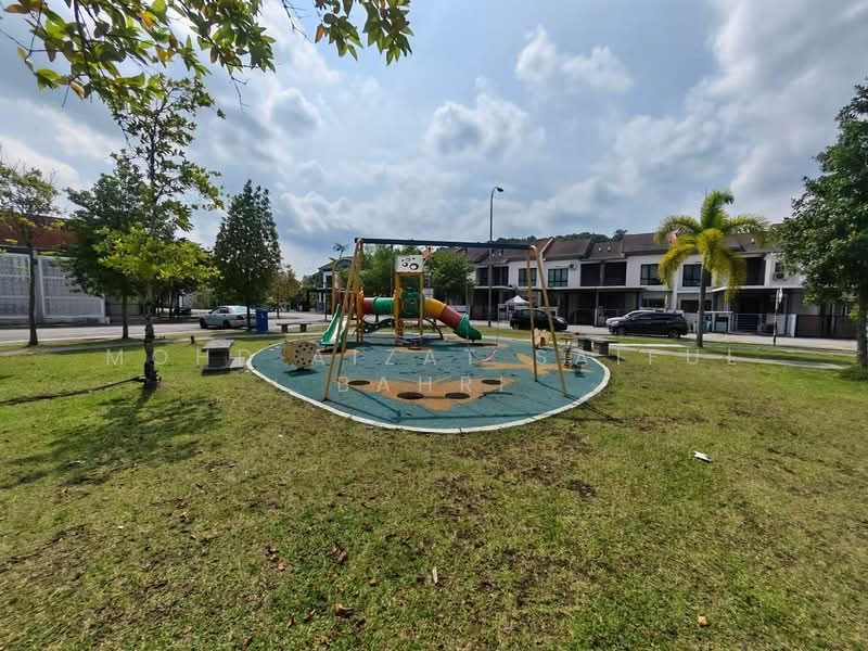 Rumah Teres 2 Tingkat untuk Dijual di Seremban (Negeri Sembilan) - Mohd Aizat Saiful Bahri - Exterior - PropertyGuru.com.my