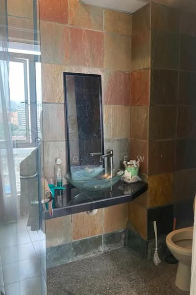 Kondominium untuk Dijual di Warisan City View - W G Liew - Bathroom - PropertyGuru.com.my