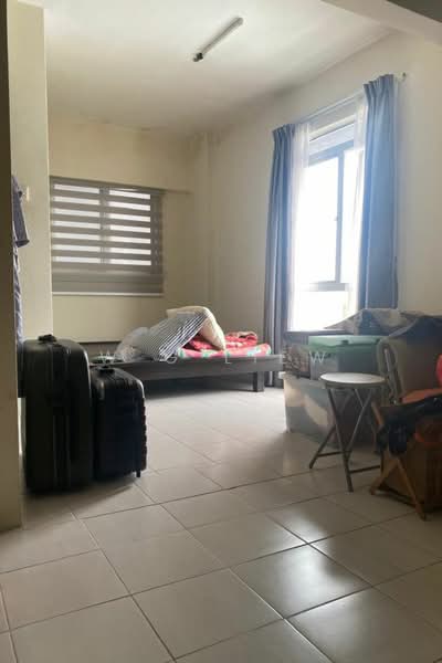 Kondominium untuk Dijual di Warisan City View - W G Liew - Bedroom - PropertyGuru.com.my