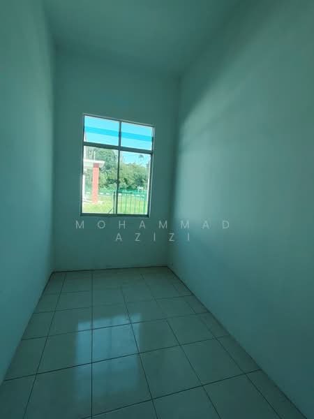Rumah Teres untuk Dijual di Kampung Darat Sungai Ular (Sungai Karang) - Mohammad Azizi - PropertyGuru.com.my