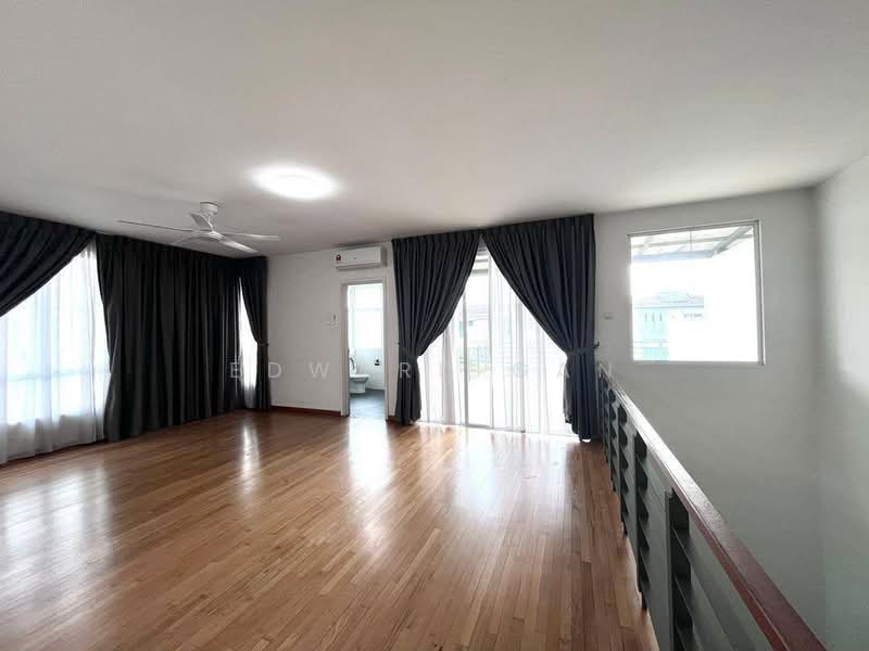 Semi-Detached House for Rent in Senibong (Permas Jaya) - Edward Gan - Living Room - PropertyGuru.com.my