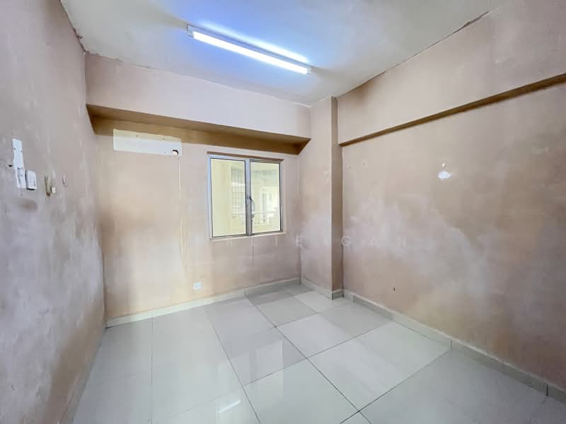 Kondominium untuk Dijual di Regency Condominium - Charlie Gan - PropertyGuru.com.my