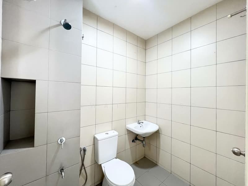 Terraced House for Rent in Klang (Selangor) - Salawati Busro - Bathroom - PropertyGuru.com.my