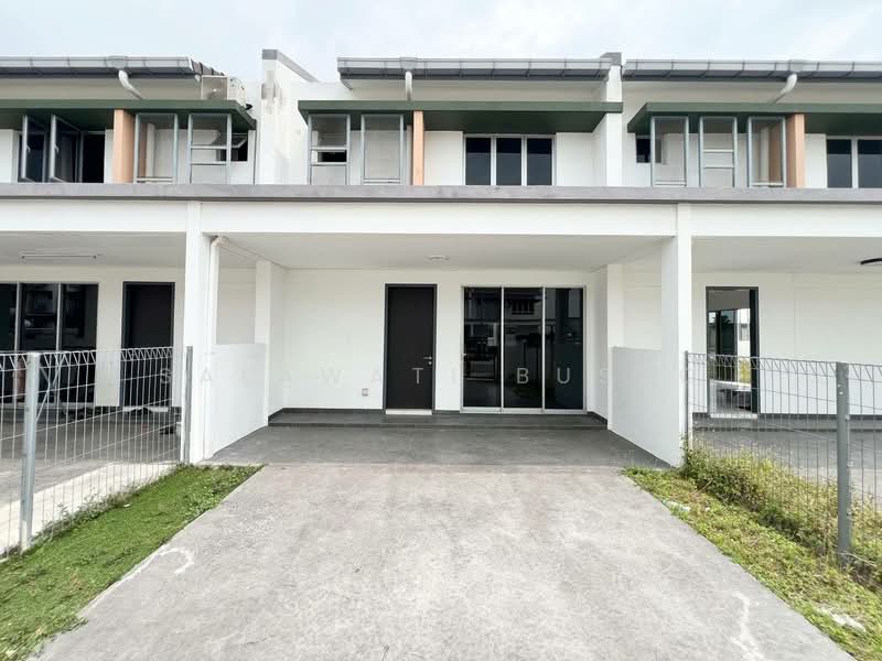 Terraced House for Rent in Klang (Selangor) - Salawati Busro - Exterior - PropertyGuru.com.my