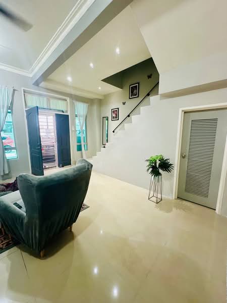 Semi-Detached House for Sale in Bandar Saujana Putra (Tanjong Duabelas) - Mahafiz . - PropertyGuru.com.my