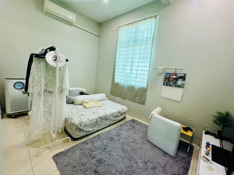 Semi-Detached House for Sale in Bandar Saujana Putra (Tanjong Duabelas) - Mahafiz . - PropertyGuru.com.my