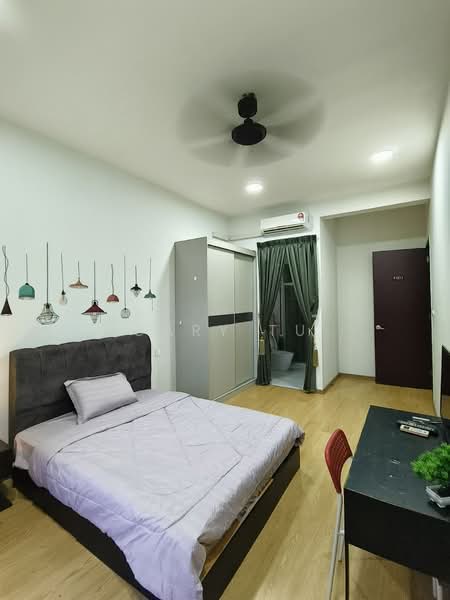 Condominium for Rent at Kings Bay @ Country Garden Danga Bay - Gary Tu - Bedroom - PropertyGuru.com.my