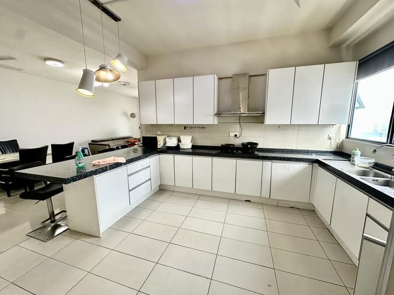 Kondominium untuk Disewa di A'Marine Condominium - Rainnee Cheong - Kitchen - PropertyGuru.com.my
