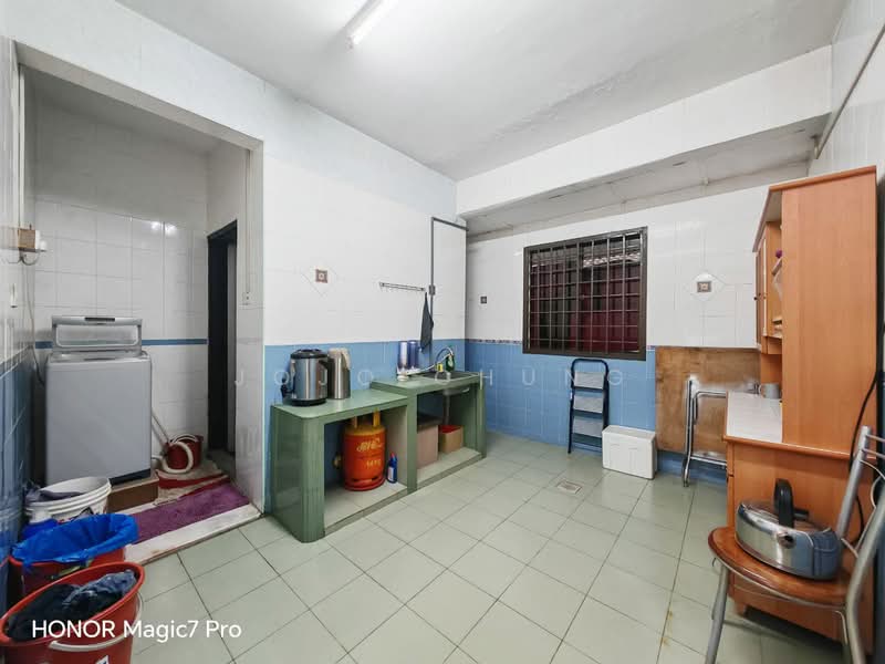 Rumah Teres 2 Tingkat untuk Disewa di Taman Nusa Bestari (Iskandar Puteri (Nusajaya)) - Jojo Chung - Kitchen - PropertyGuru.com.my