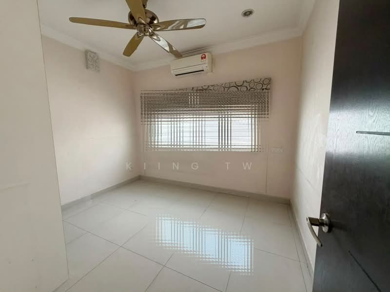 2-storey Terraced House for Sale in Bandar Sri Damansara (Selangor) - Kiing TW - Interior - PropertyGuru.com.my