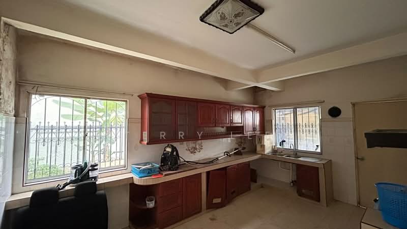 Bungalow House untuk Dijual di Ampang Jaya (Ampang) - Terry Lee - Kitchen - PropertyGuru.com.my