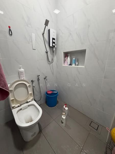 Rumah Teres 1.5 Tingkat untuk Dijual di Taman Molek (Johor Bahru) - Ethan Gan - PropertyGuru.com.my