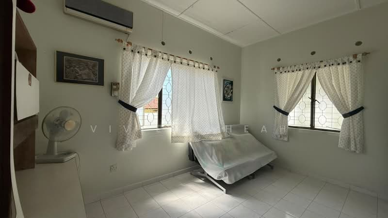 Rumah Banglo untuk Dijual di Tanjung Bungah (Penang) - Vivien Cheah - Bedroom - PropertyGuru.com.my