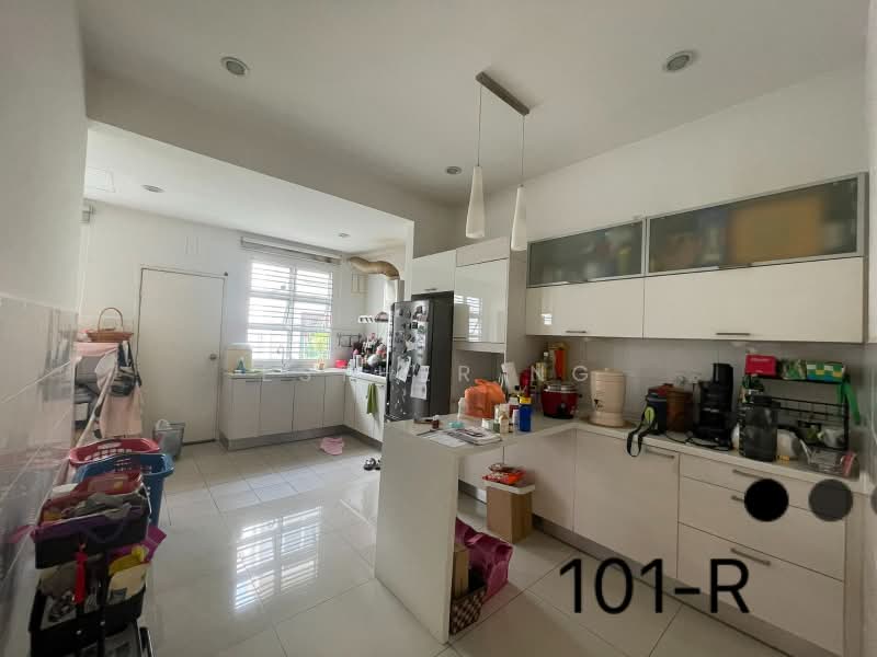 Terraced House for Sale in Kemuning Utama (Shah Alam) - Esther Ng - Kitchen - PropertyGuru.com.my