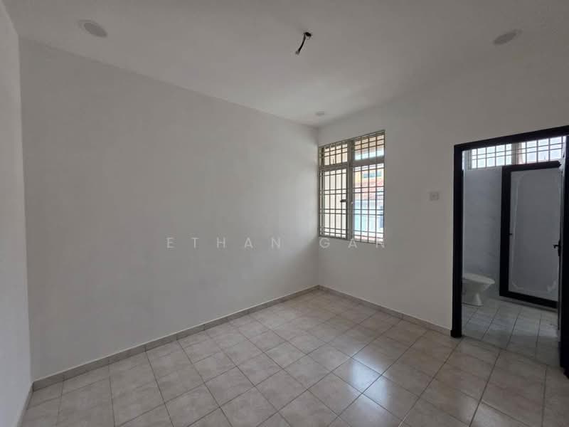 2-storey Terraced House for Sale in Austin (Johor Bahru) - Ethan Gan - PropertyGuru.com.my
