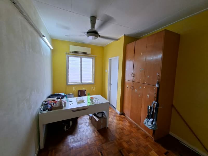 Rumah Teres 2 Tingkat untuk Dijual di Saujana Damansara (Damansara Damai) - Ken Lai - Bedroom - PropertyGuru.com.my