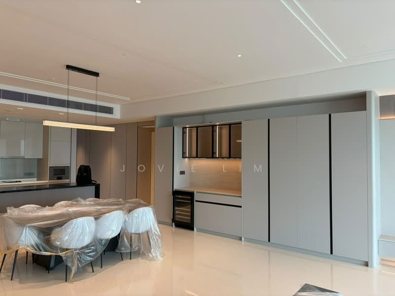 Servis Apartment untuk Disewa di Crown Residences @ Pavilion Damansara Heights - Jovie Lim - Dining Room - PropertyGuru.com.my