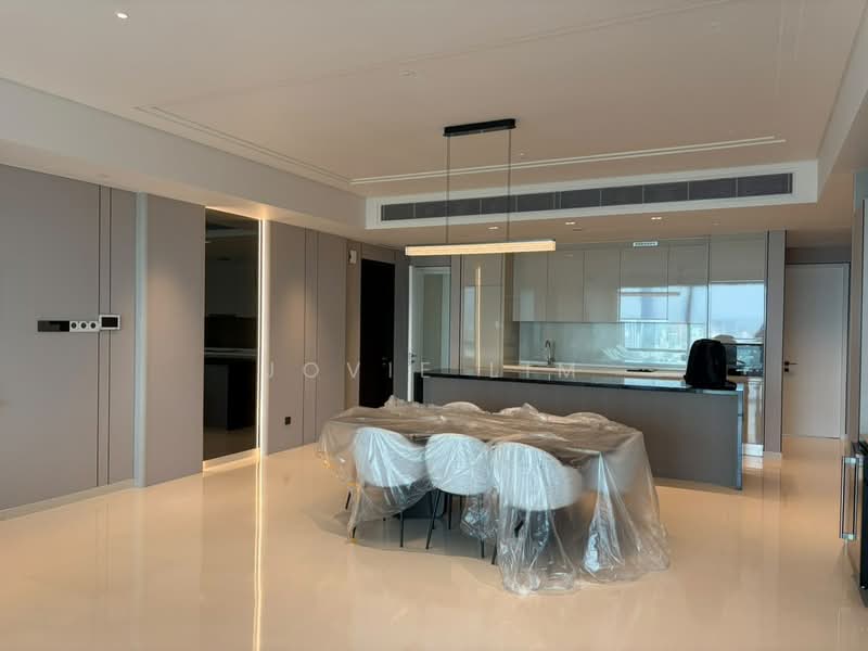 Servis Apartment untuk Disewa di Crown Residences @ Pavilion Damansara Heights - Jovie Lim - Dining Room - PropertyGuru.com.my
