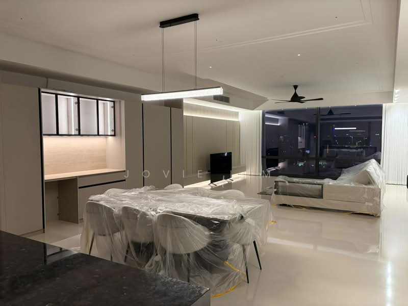 Servis Apartment untuk Disewa di Crown Residences @ Pavilion Damansara Heights - Jovie Lim - Living Room - PropertyGuru.com.my