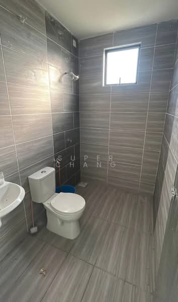 Rumah Berkembar untuk Dijual di Desa Pengkalan Bandaraya (Lahat) - Super Chang - Bathroom - PropertyGuru.com.my