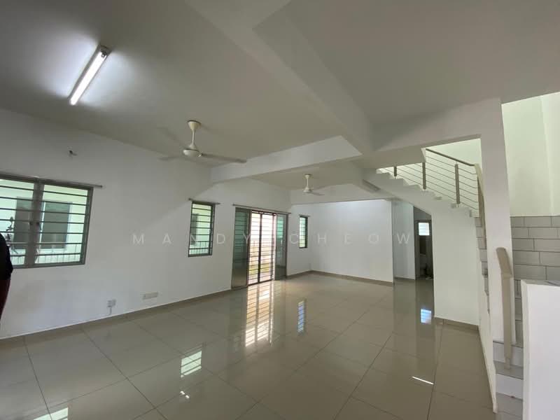 Rumah Teres 2 Tingkat untuk Dijual di Rawang (Selangor) - Mandy Cheow - Living Room - PropertyGuru.com.my
