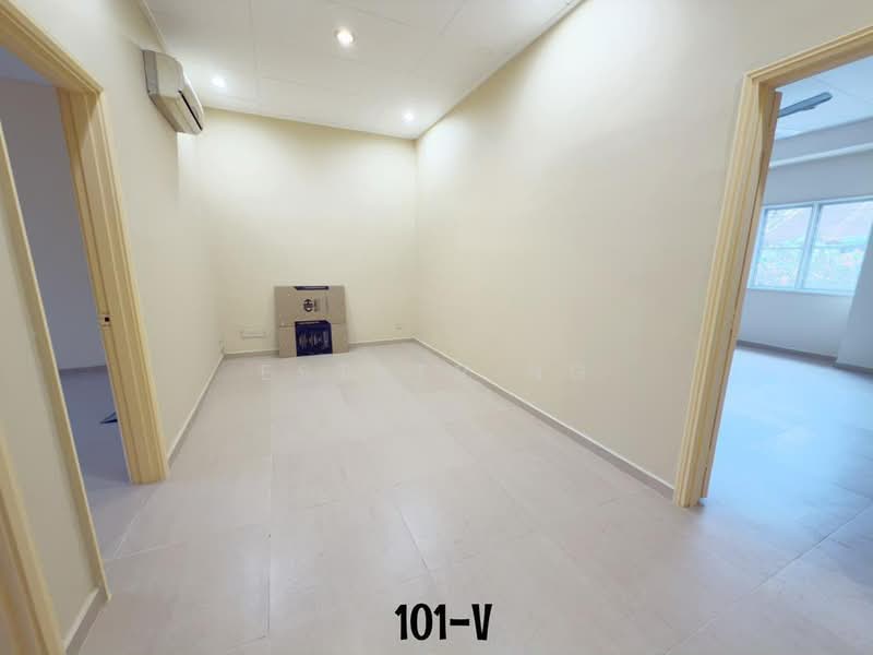 Rumah Teres 2 Tingkat untuk Dijual di Bukit Rimau (Shah Alam) - Esther Ng - Interior - PropertyGuru.com.my
