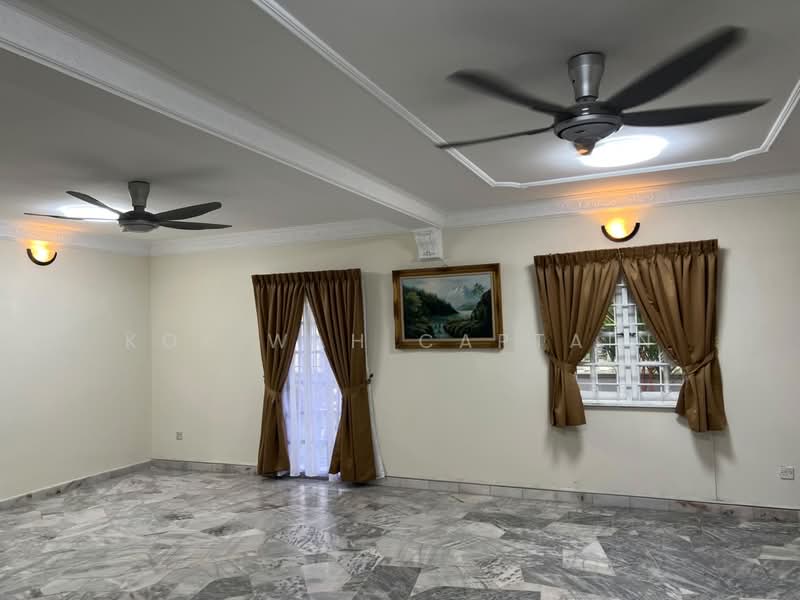 Bungalow for Rent in Balakong (Cheras) - Kok Wah Captain - Living Room - PropertyGuru.com.my