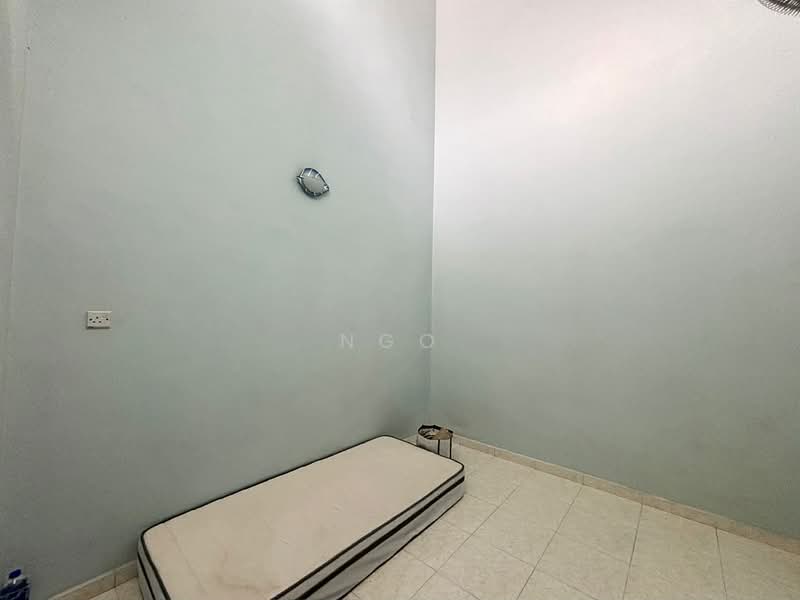 1-storey Terraced House for Sale in Parit Raja (Johor) - NGO - Interior - PropertyGuru.com.my