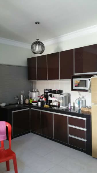 Pangsapuri untuk Dijual di Kristal Villa - Max Chua - Kitchen - PropertyGuru.com.my