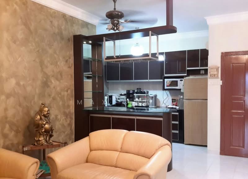 Pangsapuri untuk Dijual di Kristal Villa - Max Chua - Living Room - PropertyGuru.com.my