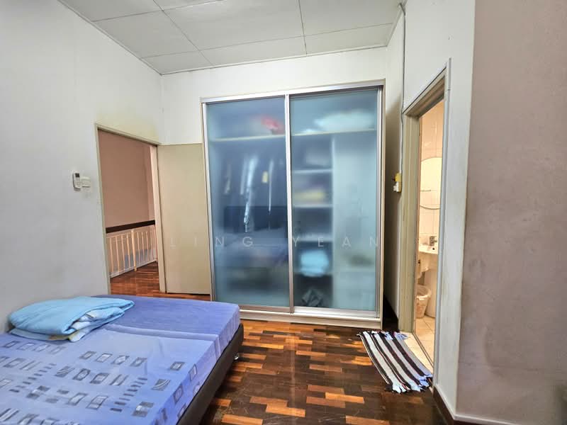 2-storey Terraced House for Sale in Shah Alam (Selangor) - Ling Yean - Bedroom - PropertyGuru.com.my