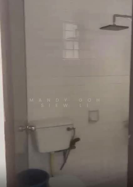Rumah Teres 1.5 Tingkat untuk Disewa di Taman Perling (Perling) - Mandy Goh Siew Li - Bathroom - PropertyGuru.com.my